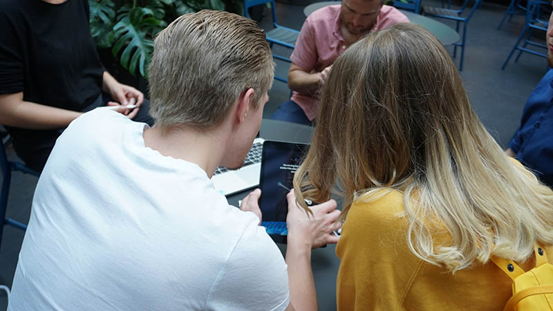 People playing SHI•RO